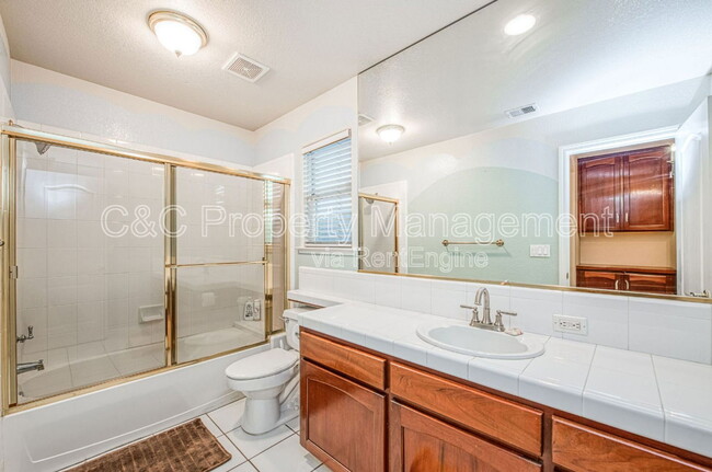 Building Photo - 1621 E Ticonderoga Dr