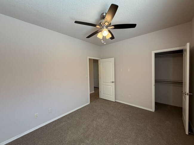 Building Photo - 5815 Mafraq Ave NW