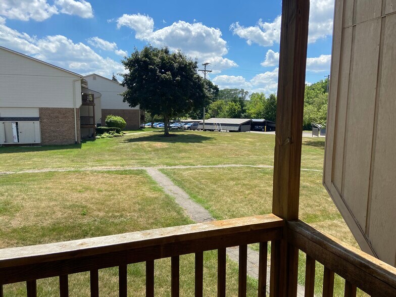 Building Photo - 30052 W 12 Mile Rd