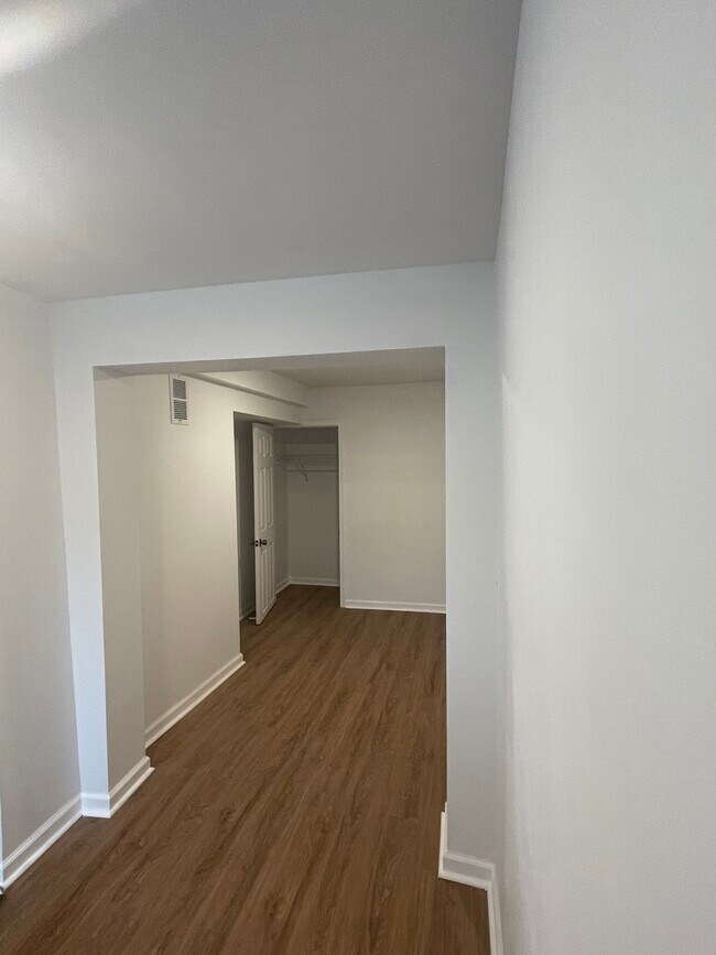 Building Photo - 604 Federal St