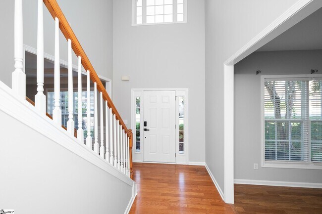 Building Photo - 113 Carissa Ct