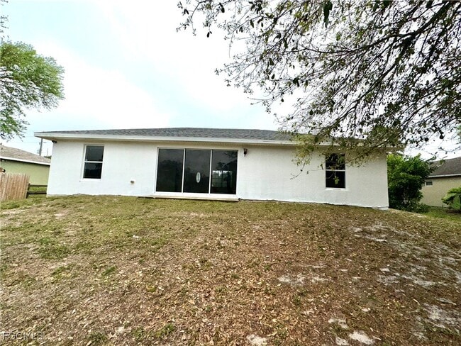 Building Photo - 9221 Buckingham Rd