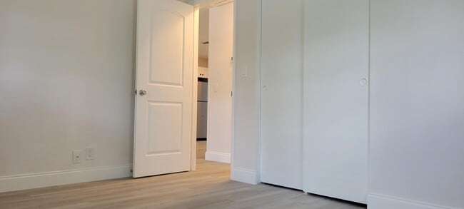 Building Photo - 2802 Imperial Cir