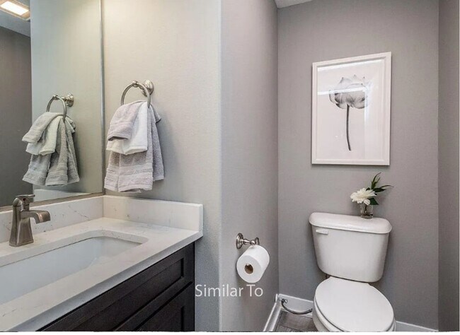 Building Photo - Beautiful 3BR 2.5ba Townhome in Waukee, IA