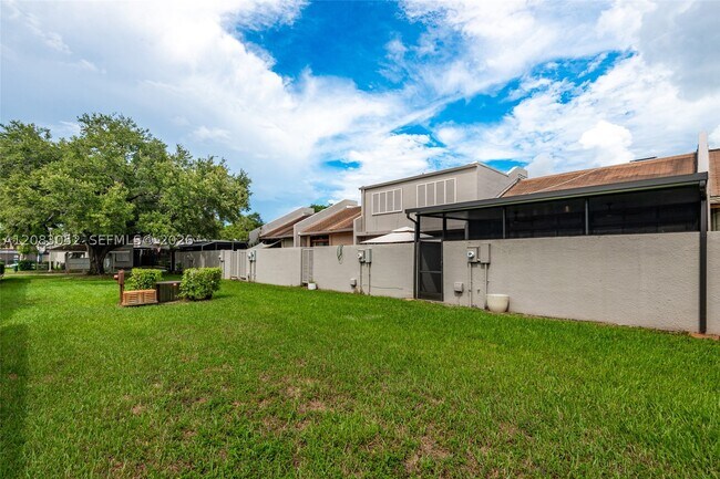 Building Photo - 1504 NW 112th Terrace