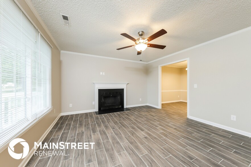 Building Photo - 1609 Bridgton Rd