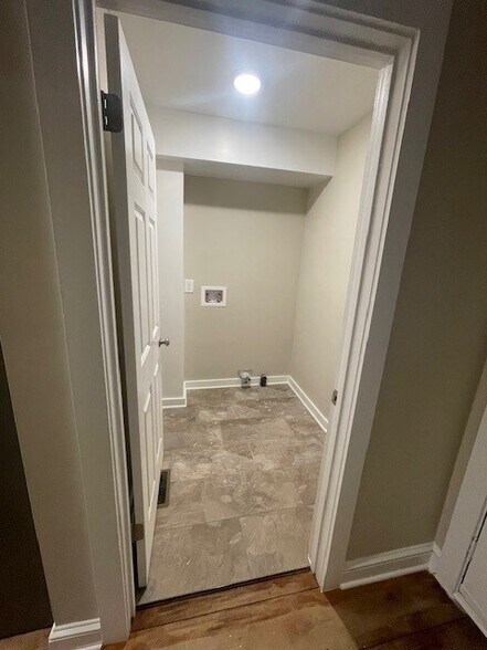 Building Photo - 150 Faulkner Ln