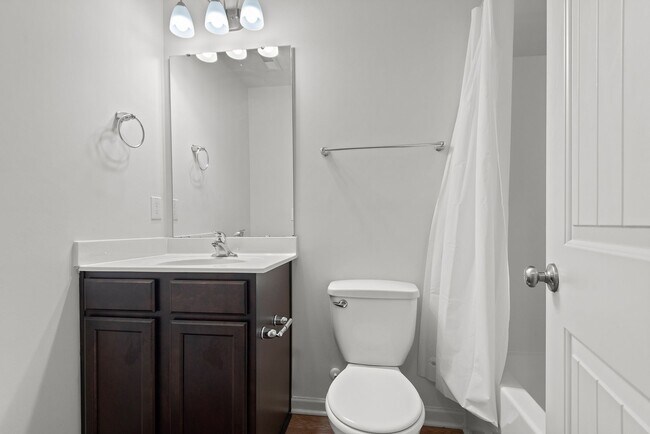 Building Photo - Wonderful 3 BR Townhome in North Durham!  ...