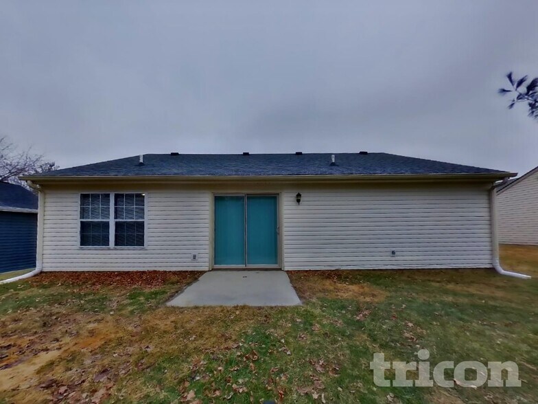 Building Photo - 5839 Emmert Way