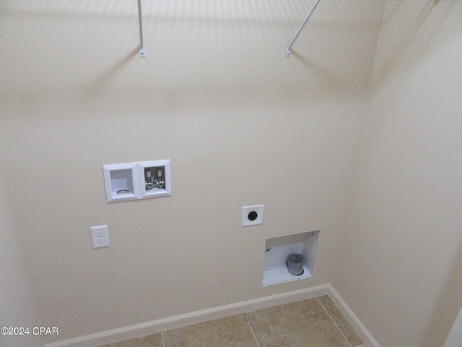 Building Photo - 2411 Astrid Ln