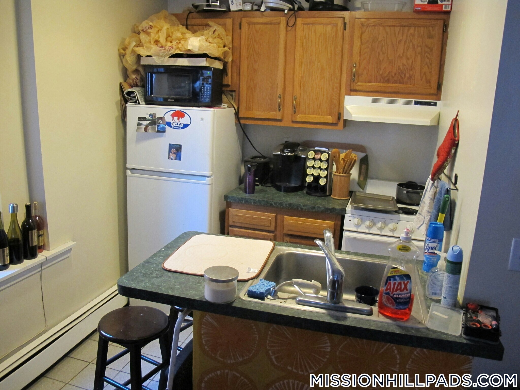 Building Photo - 12 Wait St