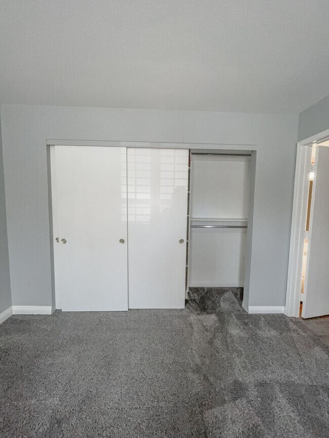 Building Photo - **COMING SOON 04/15/2026** Modern 2-Bed, 2-Bath Condo in Gated Montana Community – Silverado Ranch