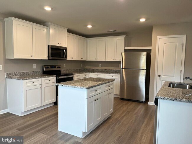 Building Photo - 104 Rappahannock Run