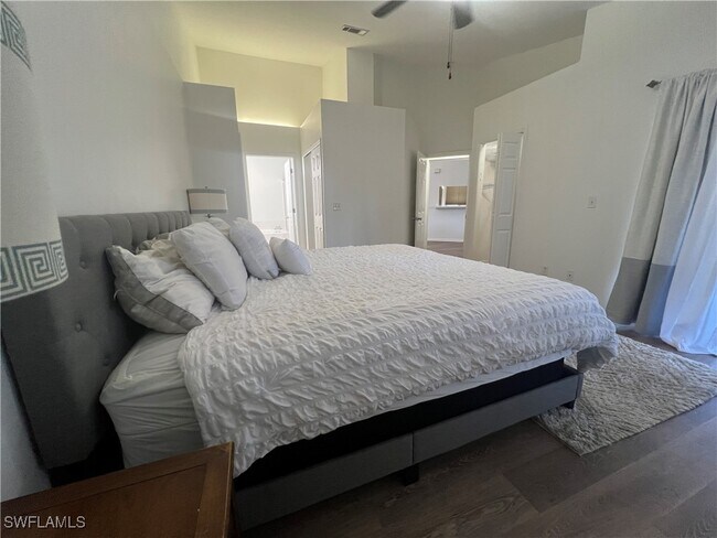 Building Photo - 3740 Fieldstone Blvd