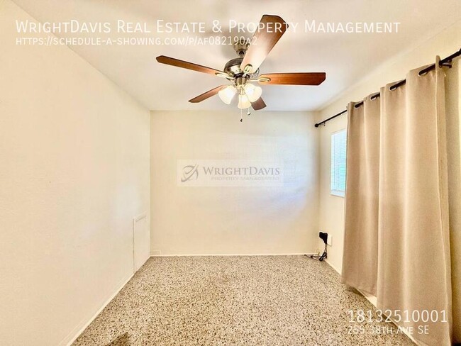 Building Photo - 255 38th Ave SE