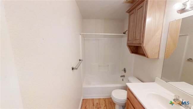 Building Photo - 204 S 34th St