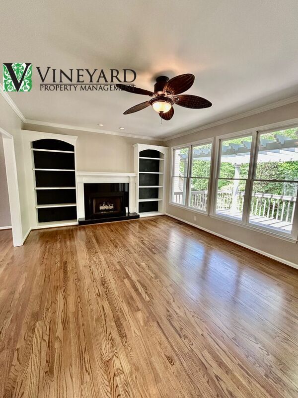 Building Photo - 508 Old Field Cove