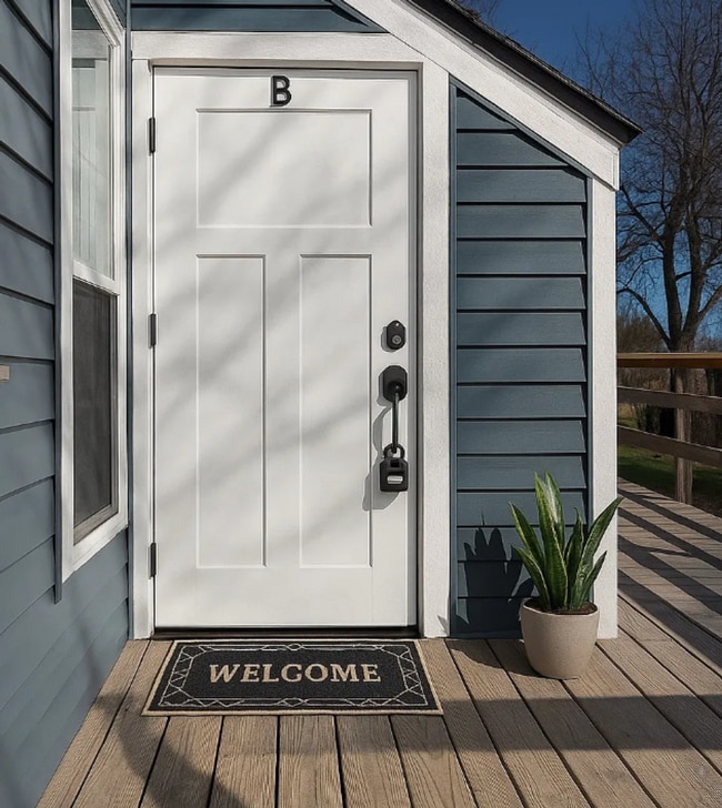 Building Photo - Norman Studio Apartment