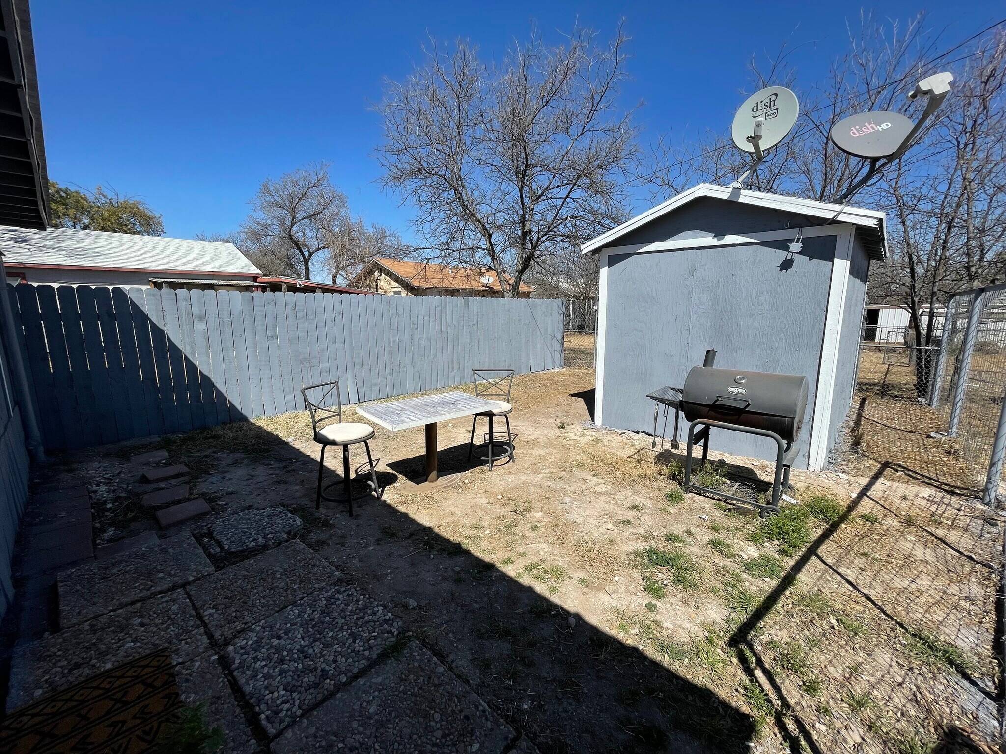 Private yard - 1421 Webster St