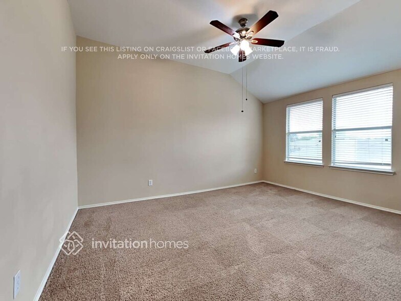Building Photo - 5617 Piedra Dr