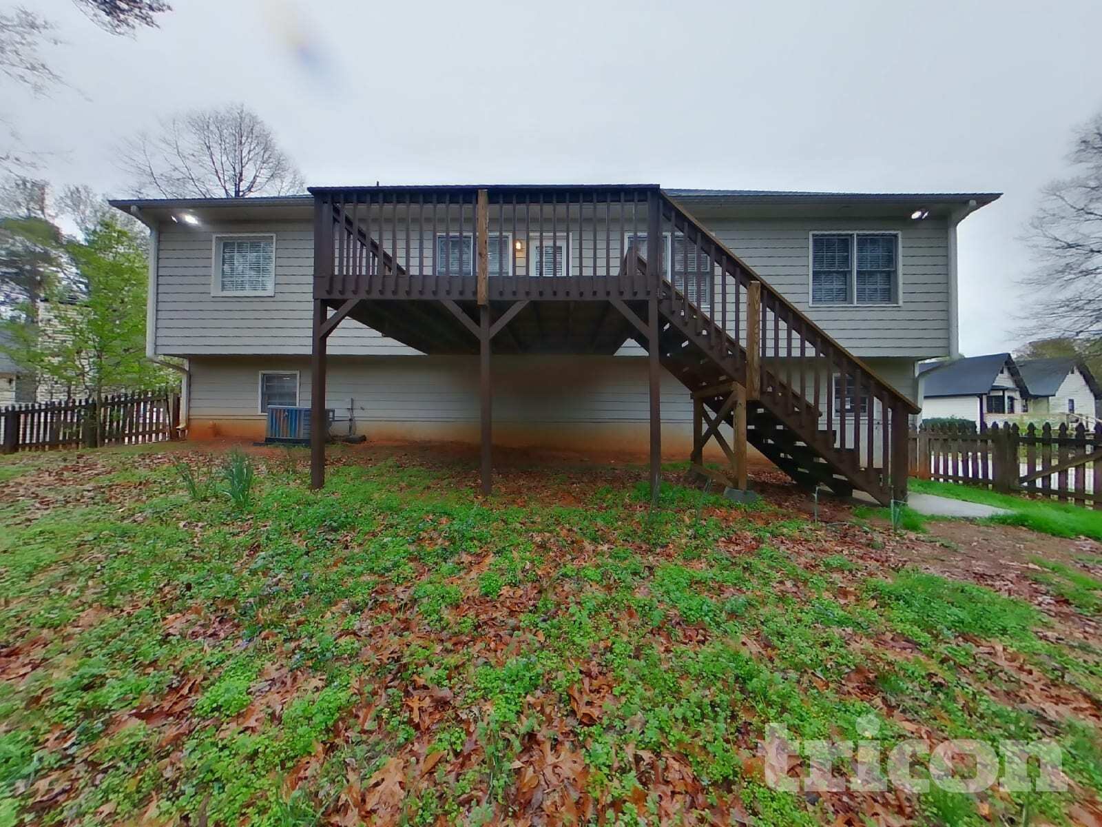 Building Photo - 411 Stewart Dr