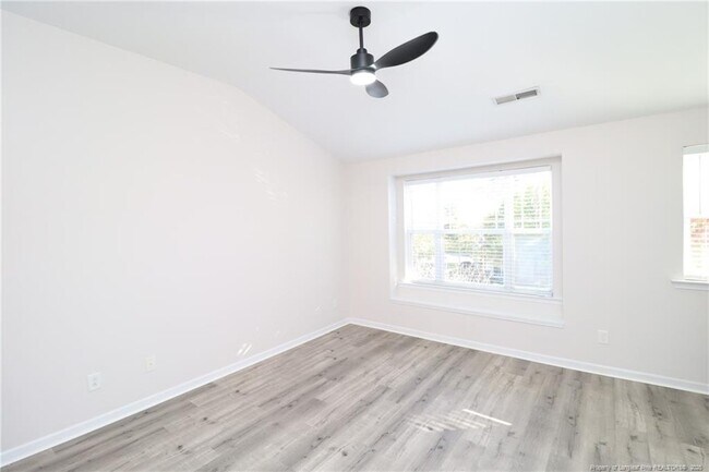 Building Photo - 309 Carthage Ct