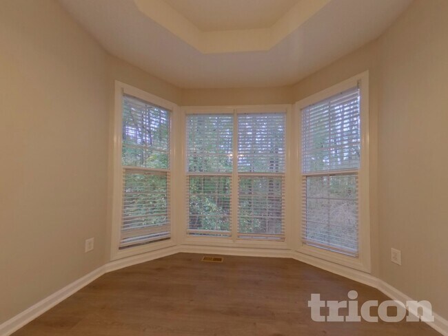 Building Photo - 21 Oliver Ct