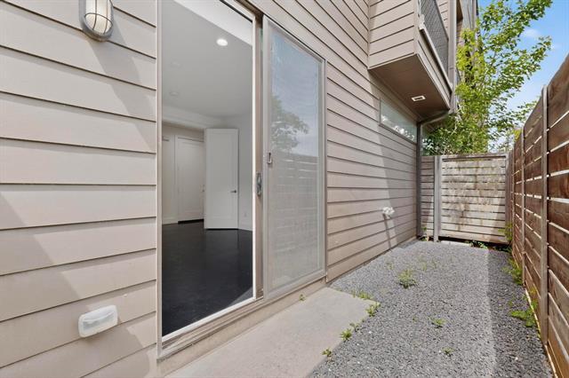 Building Photo - 4920 Lexington Ct