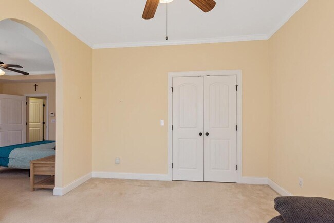 Building Photo - Gorgeous Wake Forest Home!