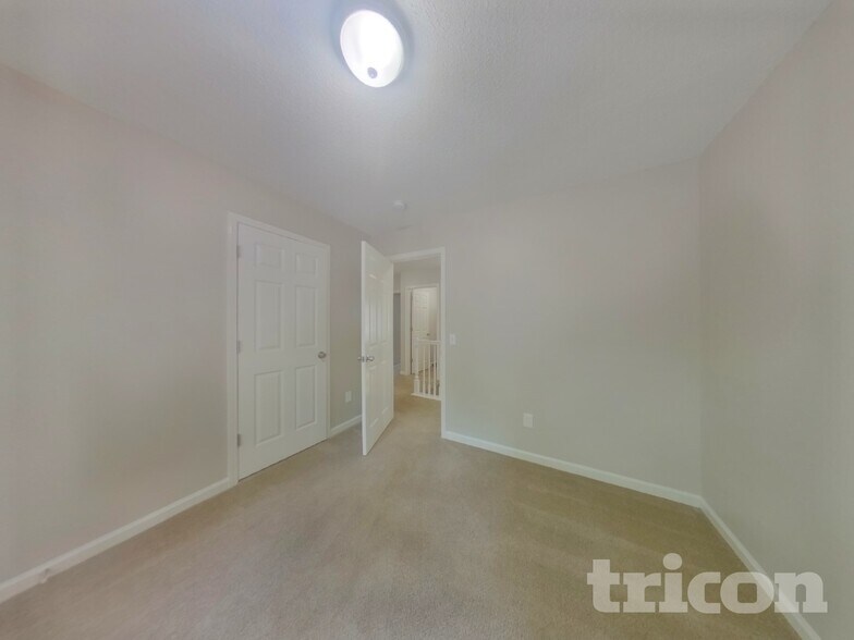 Building Photo - 175 Walmsley Pl