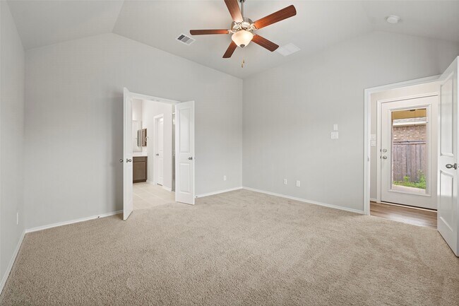 Building Photo - 12918 Catfish River Ct