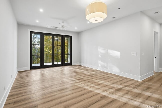 Building Photo - 34 Clinton Ave