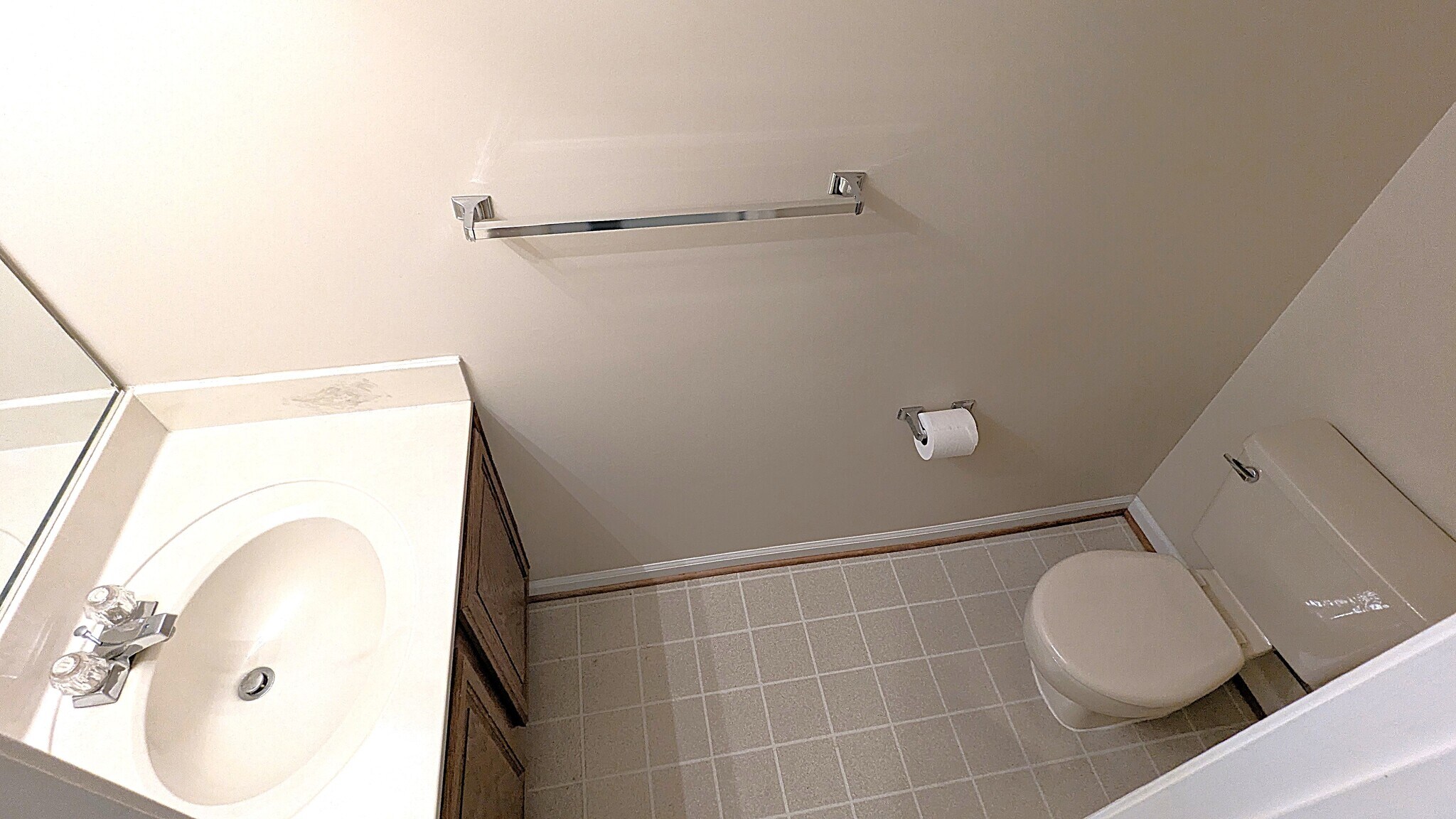 Building Photo - 1379 Heritage Oak Way