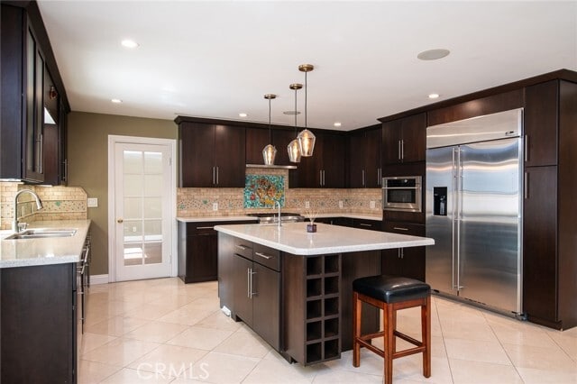 Building Photo - 3435 Oakmont View Dr