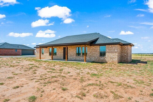 Building Photo - 10625 East C R 7400