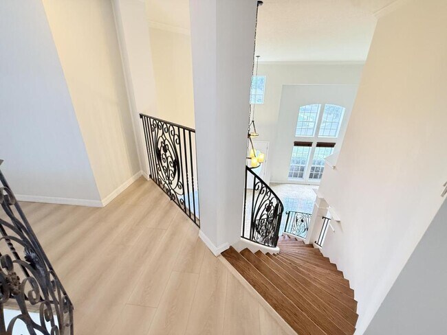 Building Photo - 8055 Glitter Ct