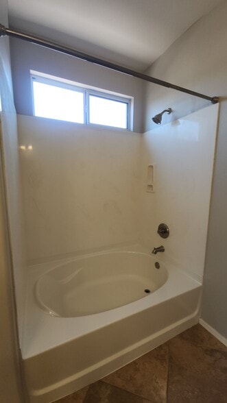Master Bath - 4815 E Silverpuffs Way