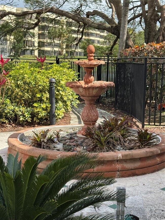 Building Photo - 1825 Palm Cove Blvd