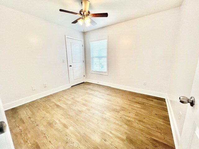 Building Photo - 165 Pommel St