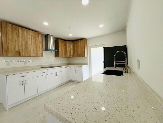 Building Photo - 26045 SW 131st Ct