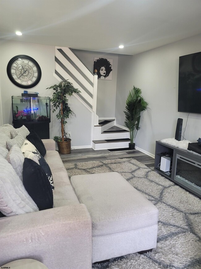 Building Photo - 4826 Green Ash Ln