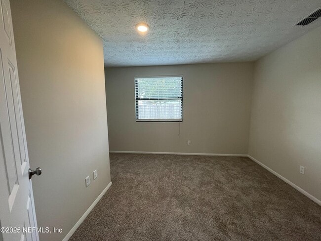 Building Photo - 614 Charles Carroll St