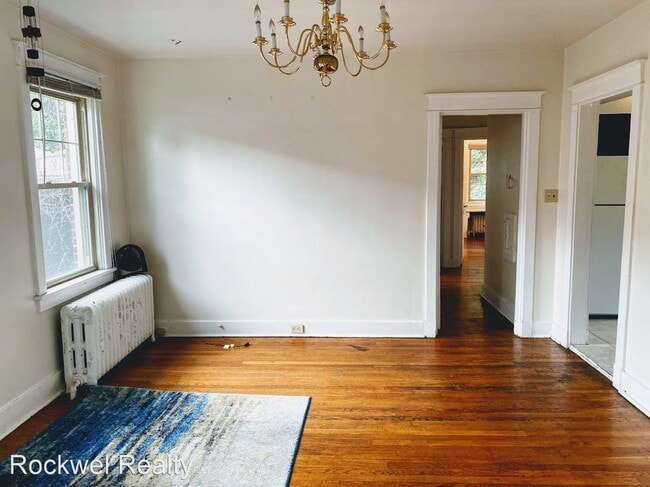 Building Photo - 3 br, 1 bath House - 5716 Beacon Street