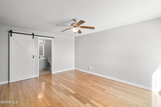 Building Photo - 14141 Tierra Leona Dr