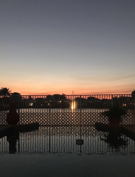 sunset - 7129 Crescent Creek Way