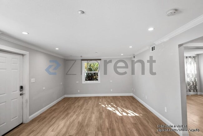 Building Photo - 1128 Adeline St