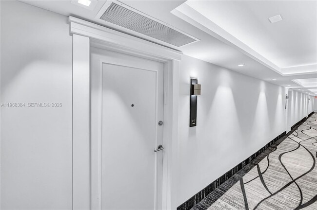 Building Photo - 3180 S Ocean Dr