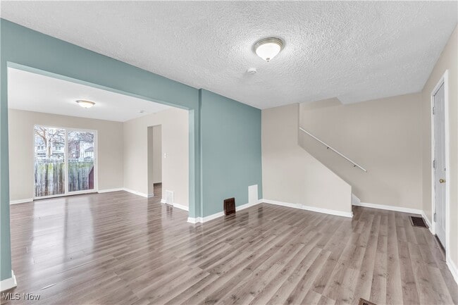 Building Photo - 3820 W 34th St