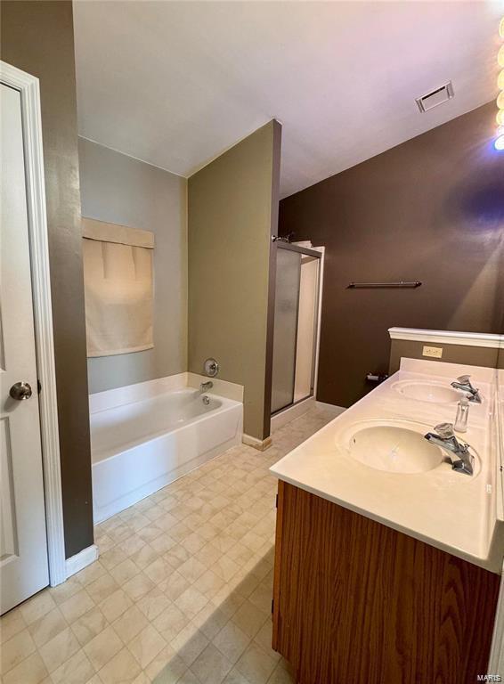 Building Photo - 58 Fawn Oaks Dr