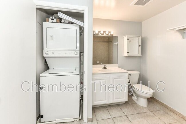 Building Photo - 350 G St SW